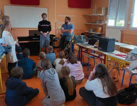 Début du 1er atelier musique de l'Enfant Jésus